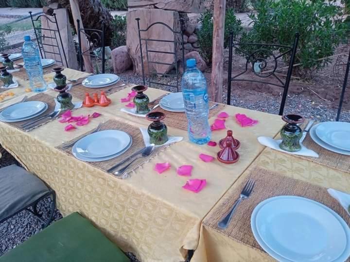 Dar Es Salam Hotel Skoura Bagian luar foto